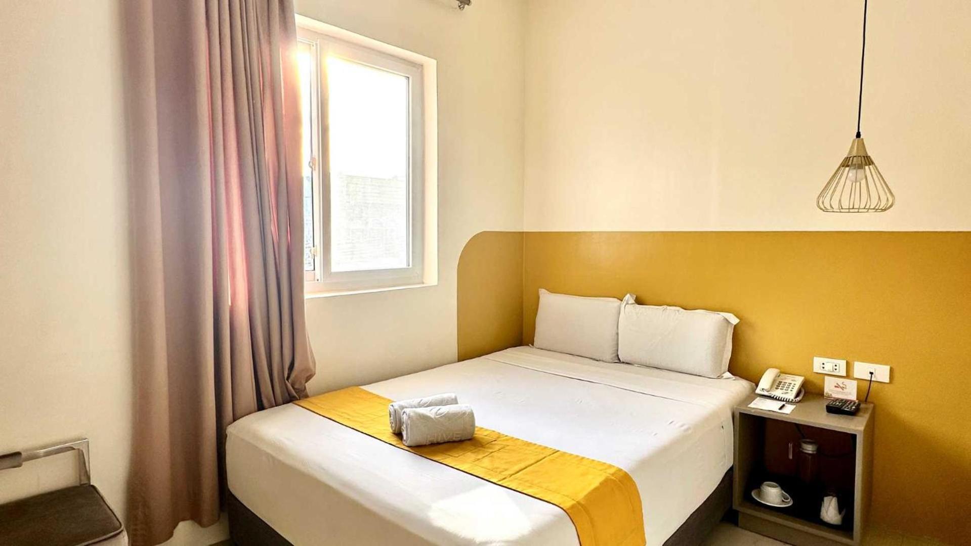 Travelbee Capitol Inn Cebu Exterior photo